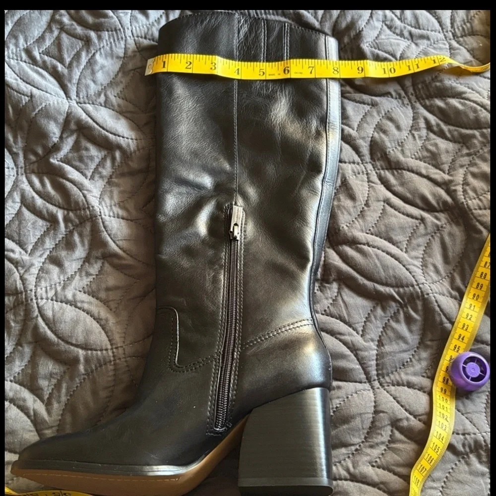 Vince Camuto - Leila Extra Wide-Calf Boots size 6.5rich mahogany - Picture 15 of 15